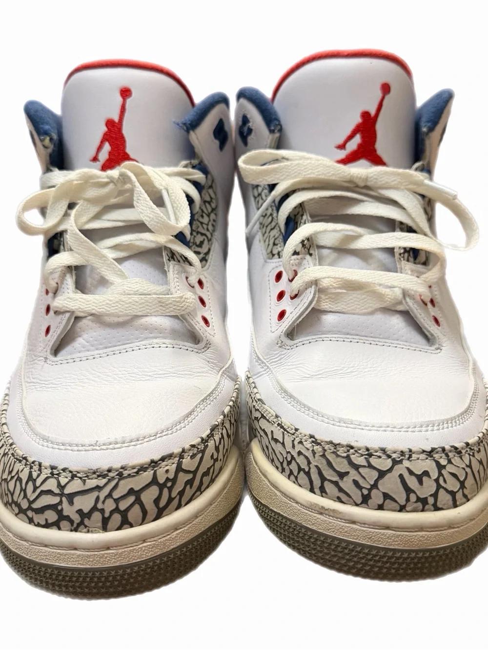 Jordan Men’s White, Blue & Red Retro Basketball Shoes